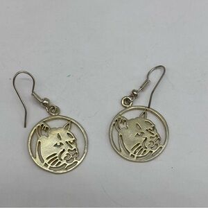 Women’s‎ gold tone puma cheetah fish hook earrings